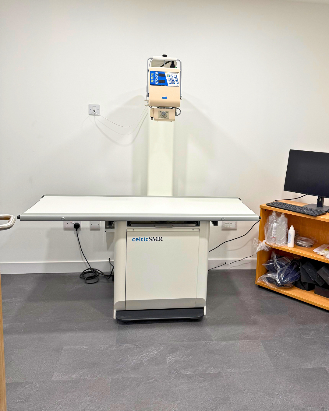 Almond Vet Care X-ray room